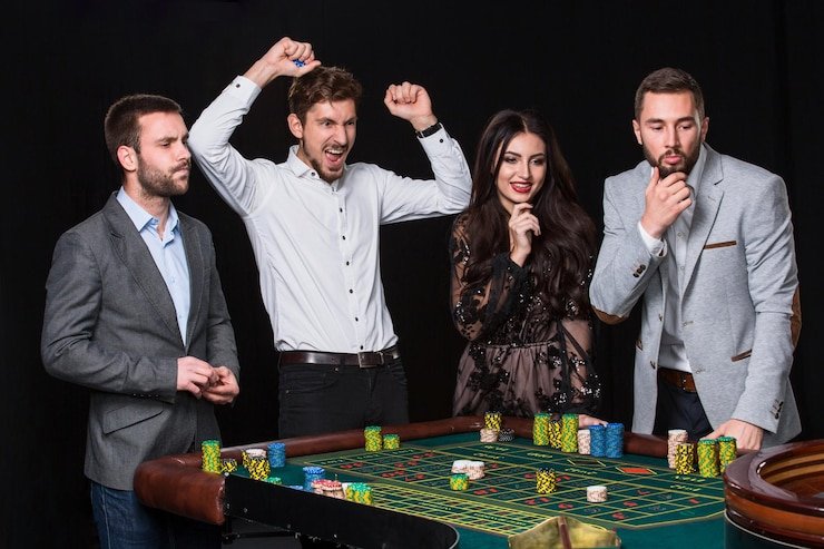 Interface live dealer kapalslot menampilkan dealer profesional dan feed video multi-kamera